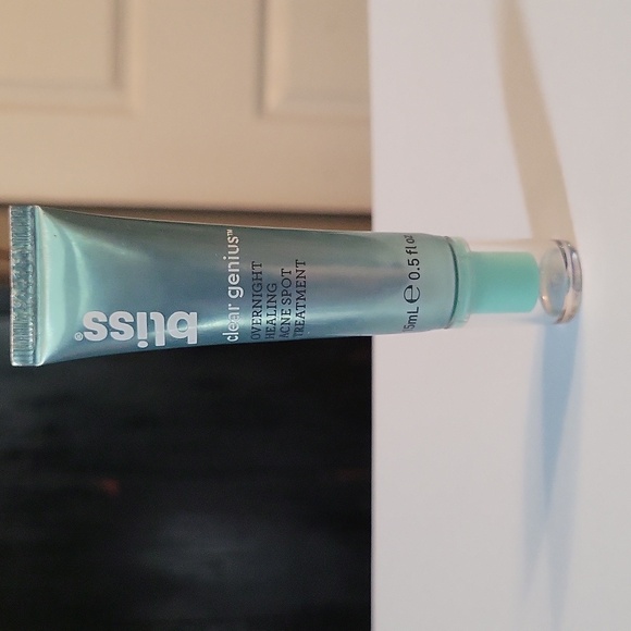 Bliss Other - Bliss Clear Genius Acne Spot Treatment with 2% Salicylic Acid, 15ml, NWOB